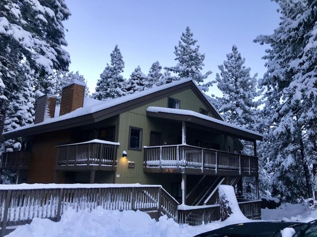 Cozy Condo Walking Distance To Village And Gondola W/ Pool/ Jacuzzi Sleeps 4. Мамът Лейкс Екстериор снимка